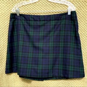 Lands End plaid skirt with built in shorts.